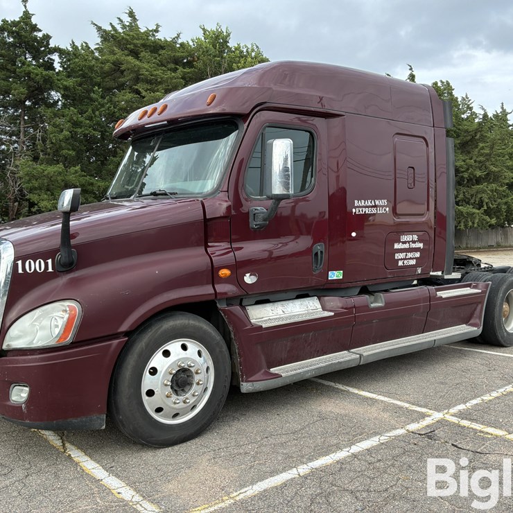 2014 FREIGHTLINER CASCADIA 125
