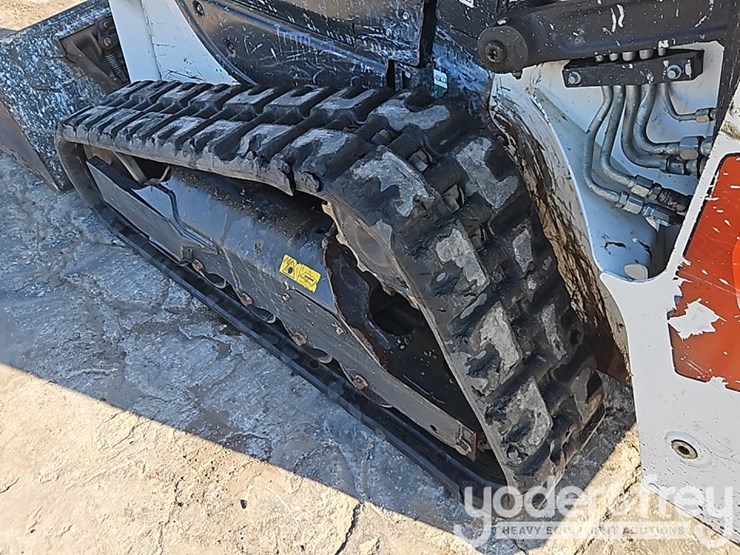 2024-bobcat-t64-image-21