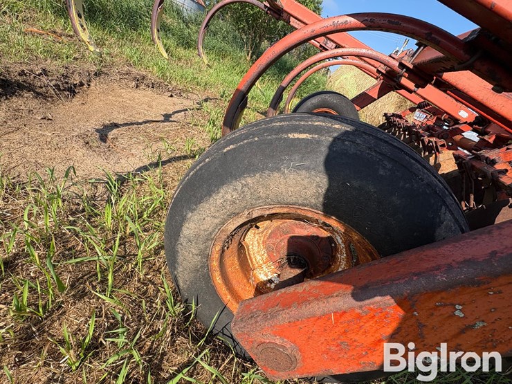 bush-hog-1550-image-17