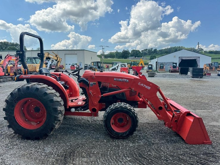 2019-kubota-l4701-image-7