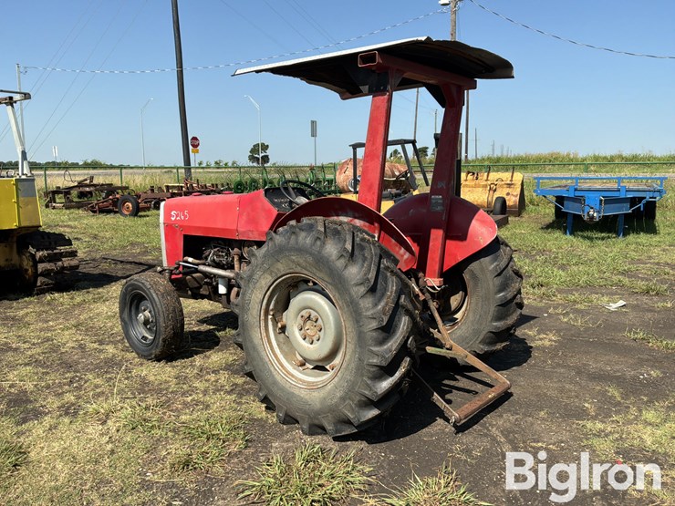1978-massey-ferguson-135-image-7