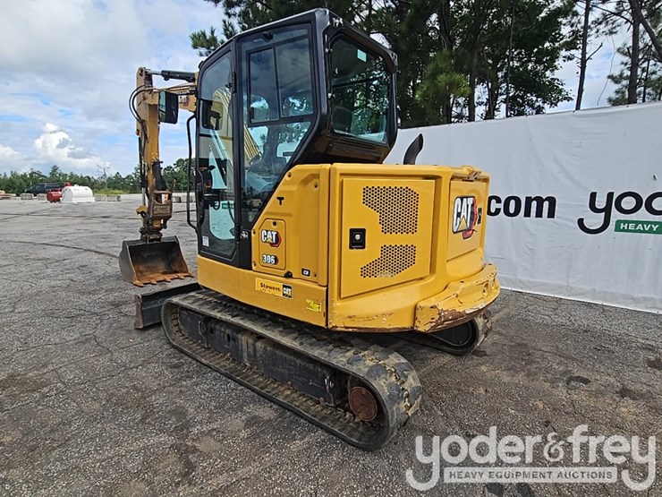 2023-caterpillar-306-cr-image-3