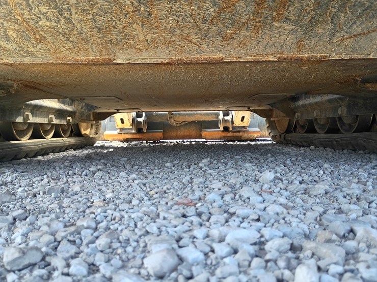 2024-bobcat-t650-image-53