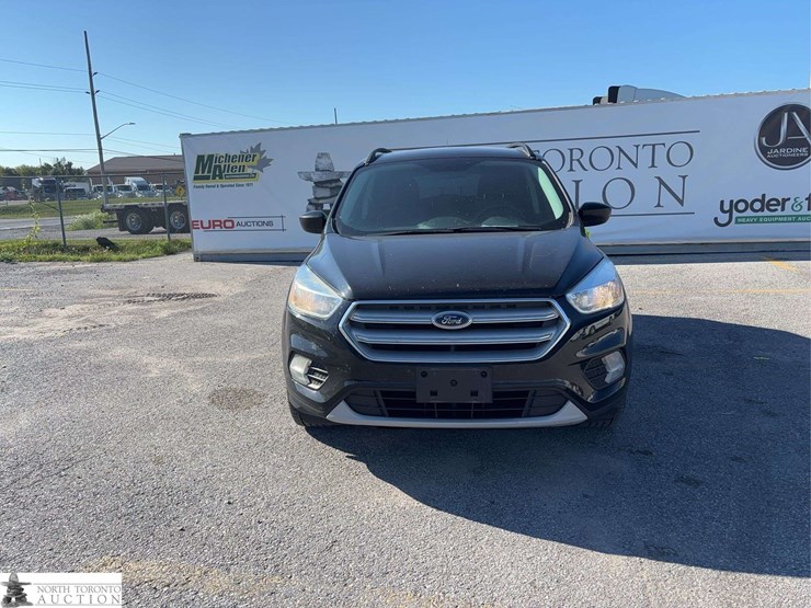 2018-ford-escape-image-2