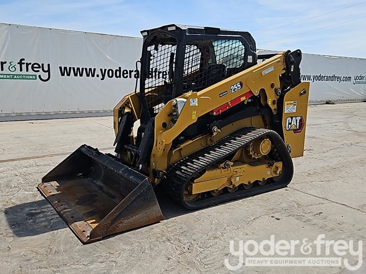 2025-caterpillar-255-image-1