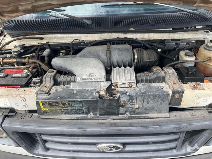 2003-ford-e350-image-8