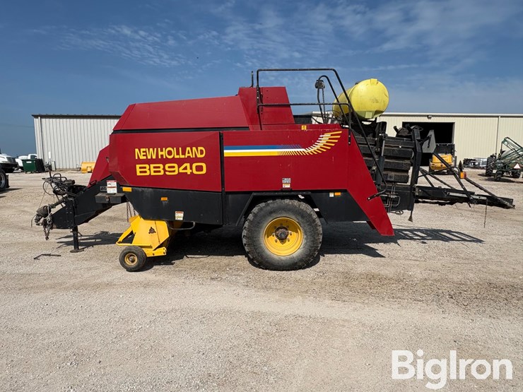 new-holland-bb940s-image-8