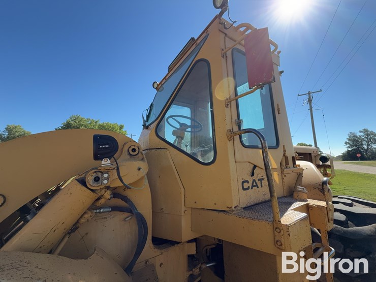 caterpillar-950-image-10