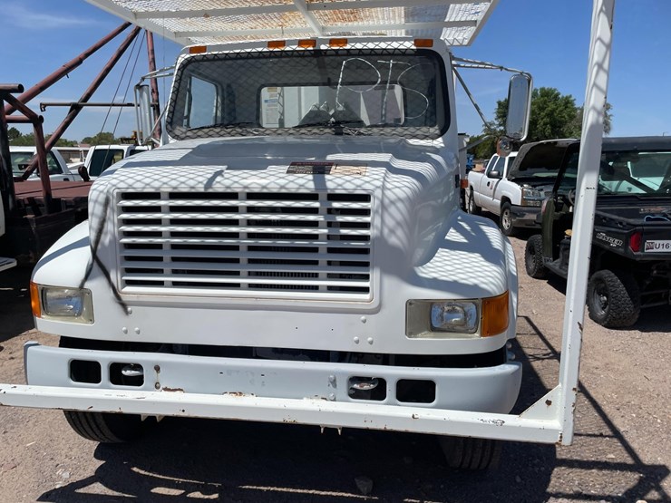 #2253-•-1998-isuzu-2-ton-cargo-truck-(has-nm-title)-(located-in-las-cruces)-image-19