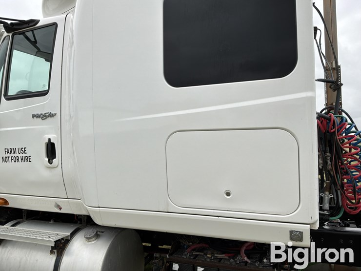 2010-international-prostar-image-14