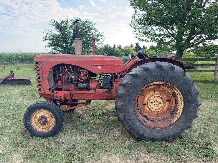 massey-ferguson-44-image-2