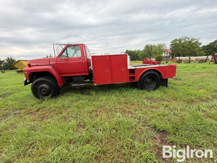 1988-ford-f800-image-8