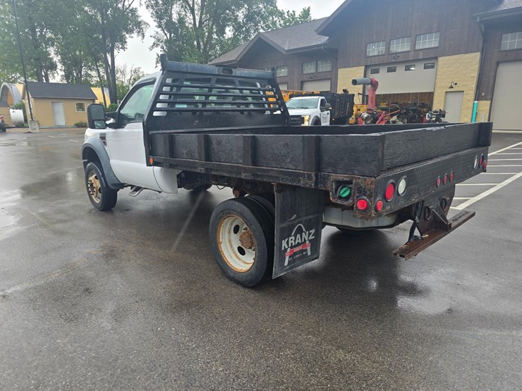 2008-ford-f550-image-9