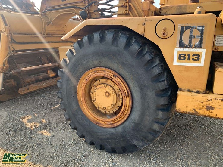 1975-caterpillar-613-image-3