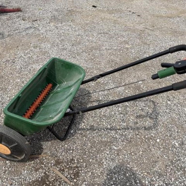 Scotts Seeder