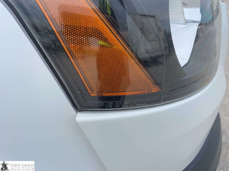 2018-ford-transit-image-26