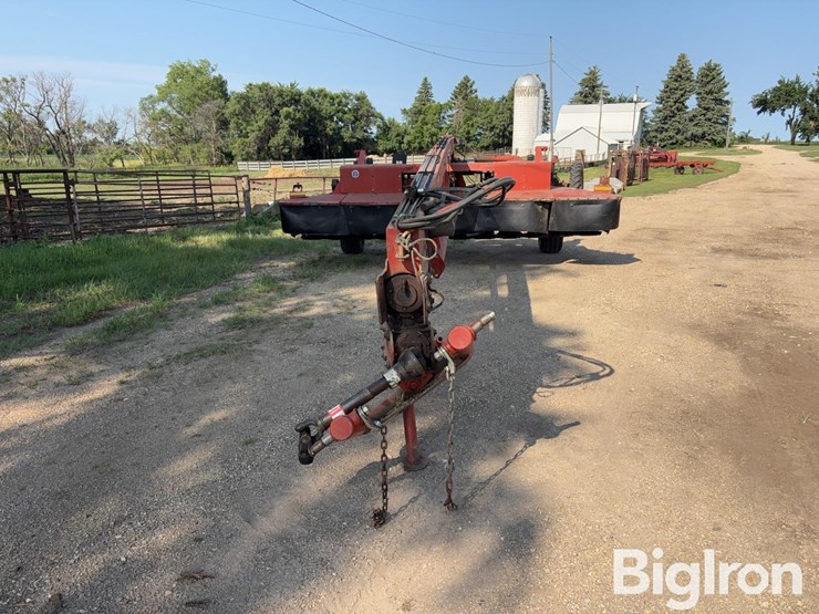 new-holland-1441-image-2