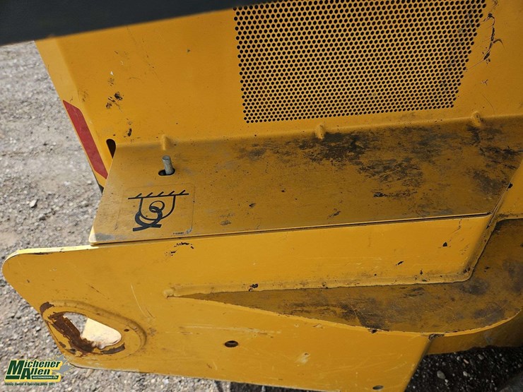 2024-deere-325g-image-15