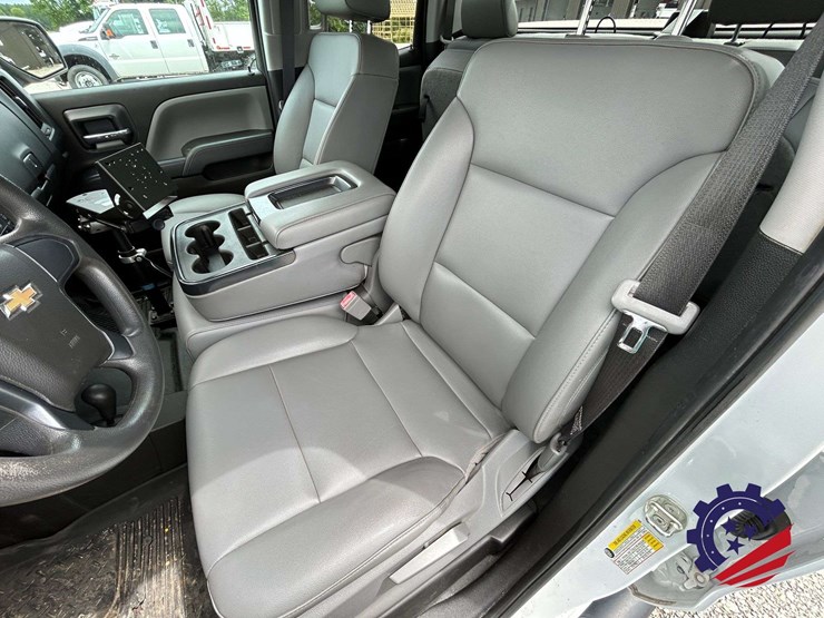 2018-chevrolet-silverado-pickup-truck-image-34