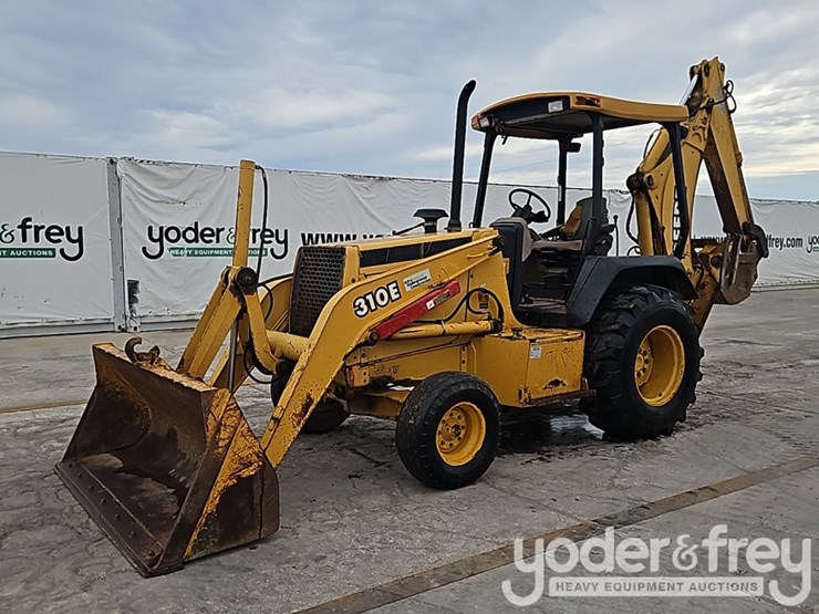 deere-310e-image-1