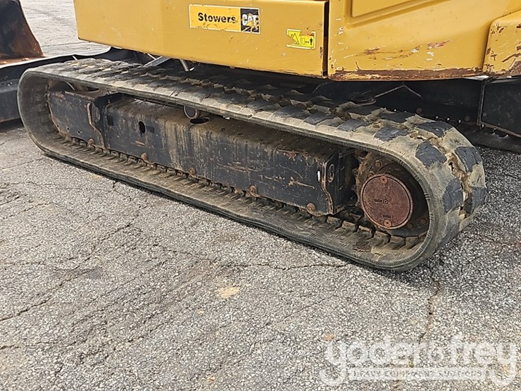2023-caterpillar-306-cr-image-10