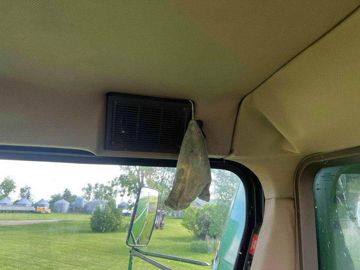 john-deere-9600-image-6