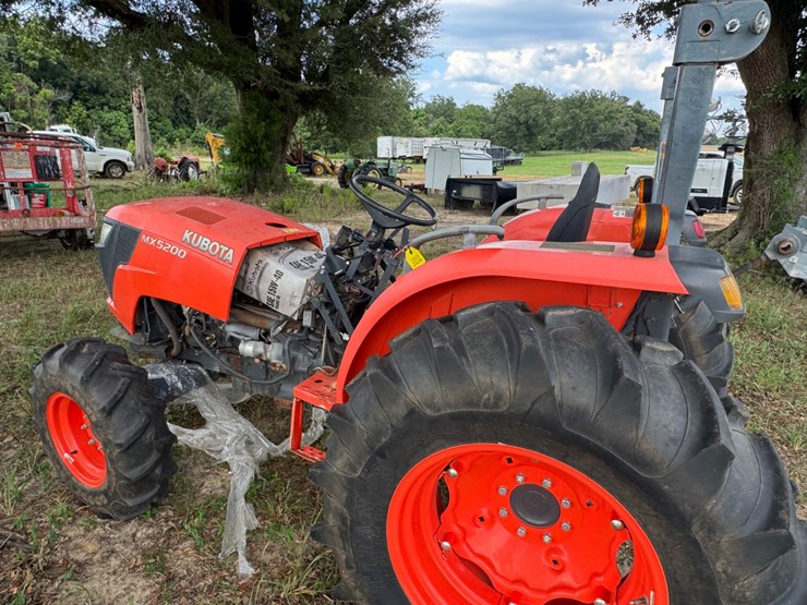 kubota-mx5200-image-7