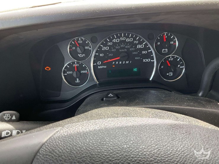 2014-chevrolet-express-2500-image-12