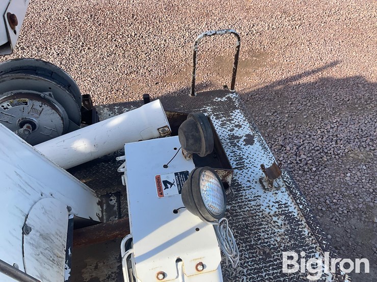 2010-altec-dm45tr-image-19