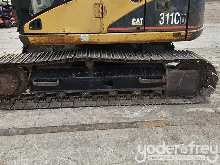 caterpillar-311c-image-21