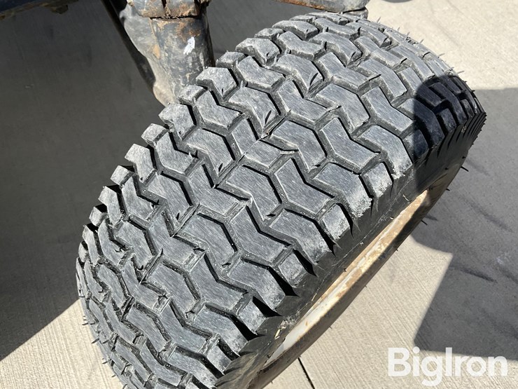 2010-kubota-f2680e-image-12