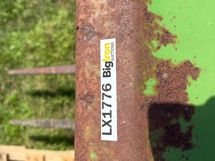 john-deere-48-image-12
