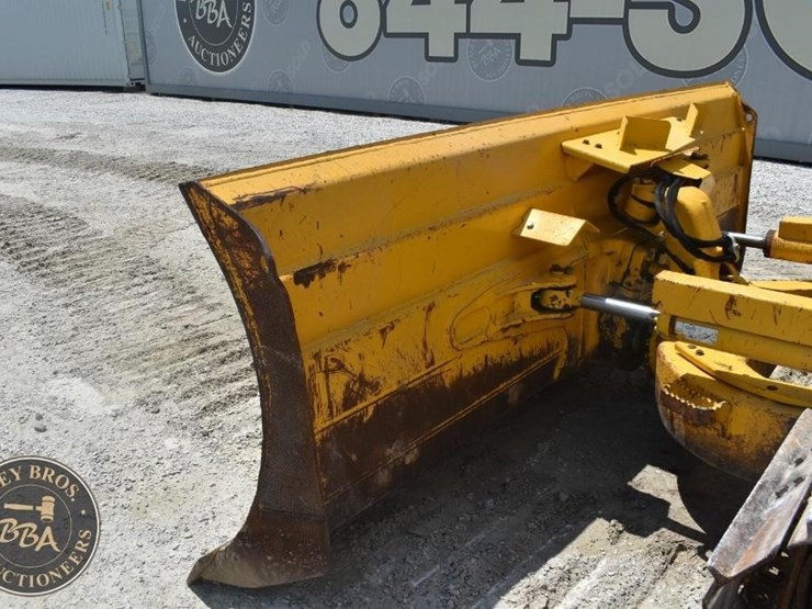 2022-komatsu-d51pxi-24-image-30