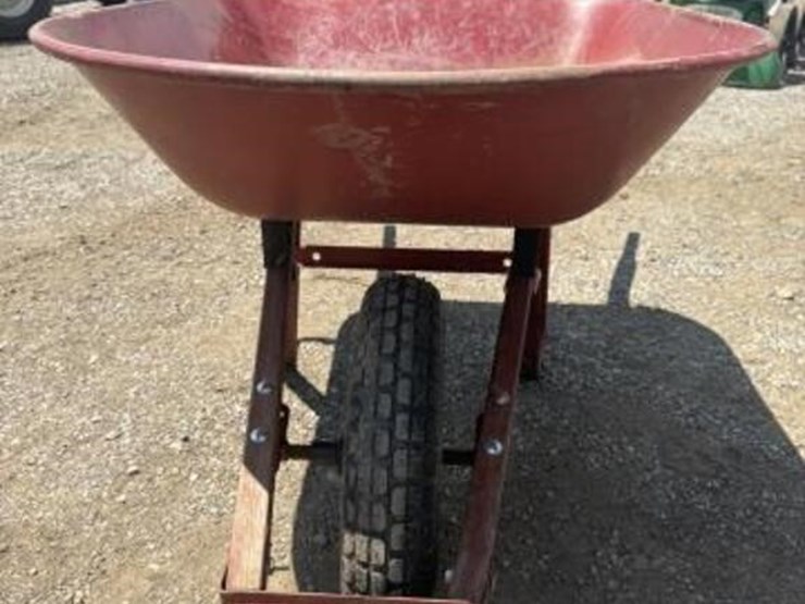 wheel-barrel-image-4