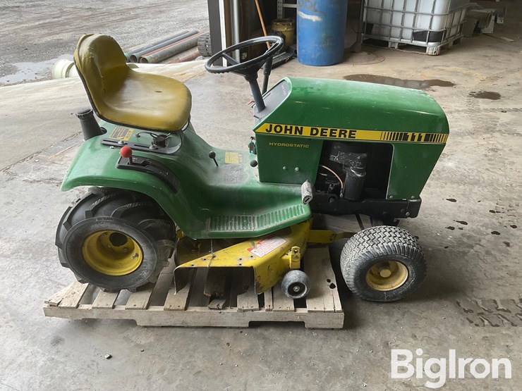 john-deere-111-image-5