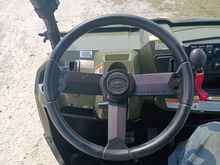 2014-polaris-ranger-crew-image-32