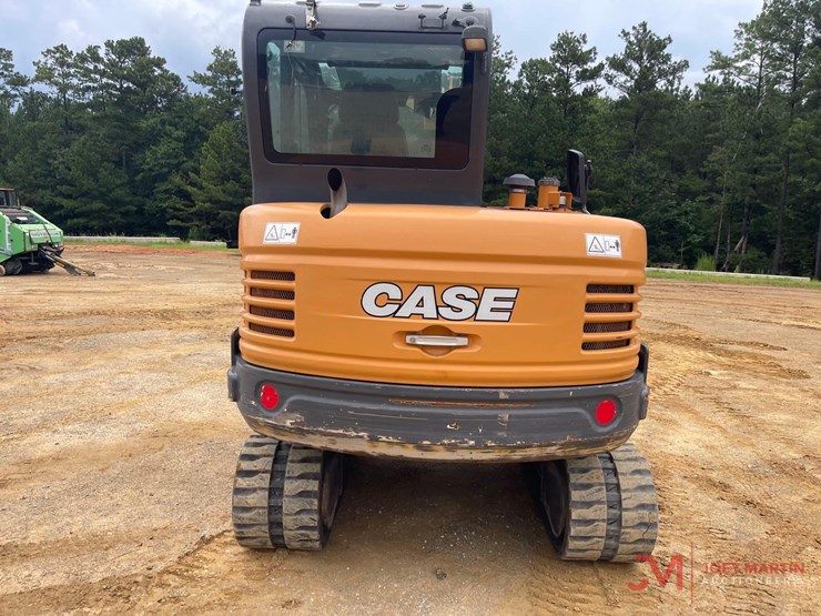 2019-case-cx57c-mini-excavator-image-8