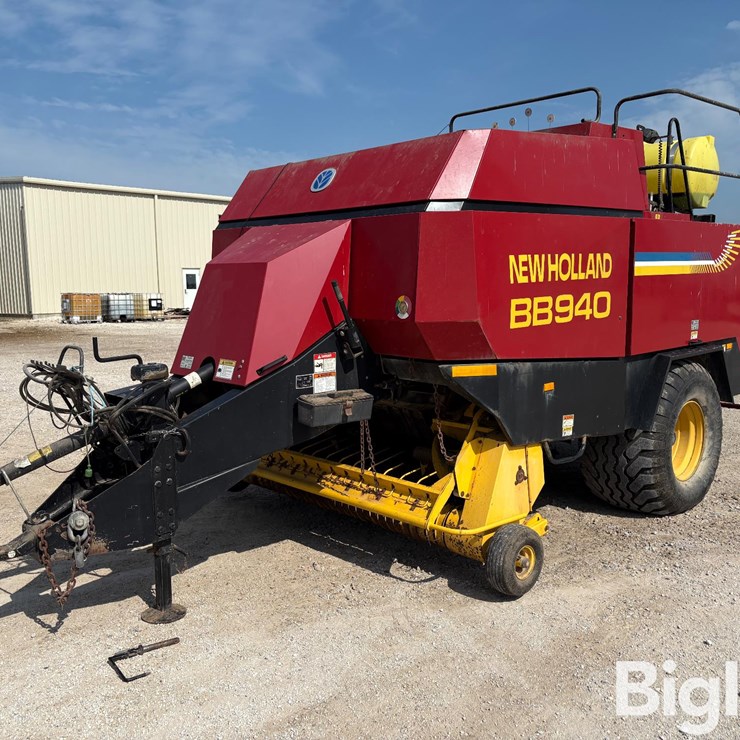 NEW HOLLAND BB940S