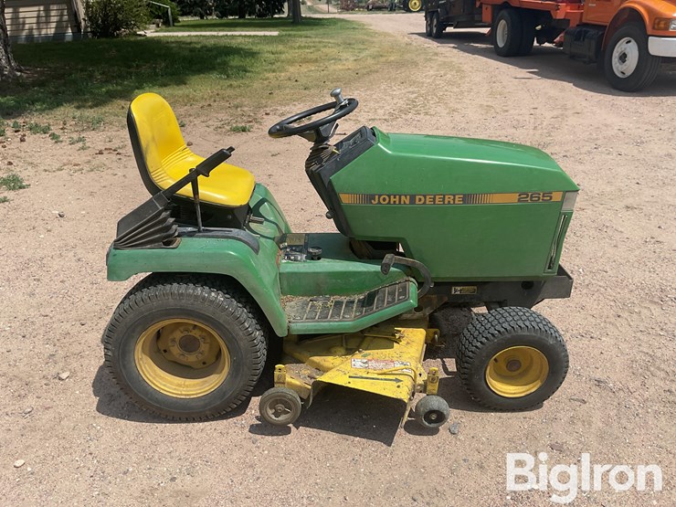 john-deere-265-image-4