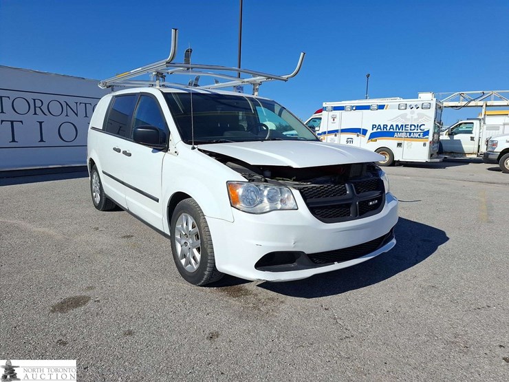 2015-ram-c/v-image-3