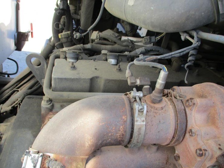 2005-freightliner-condor-image-6