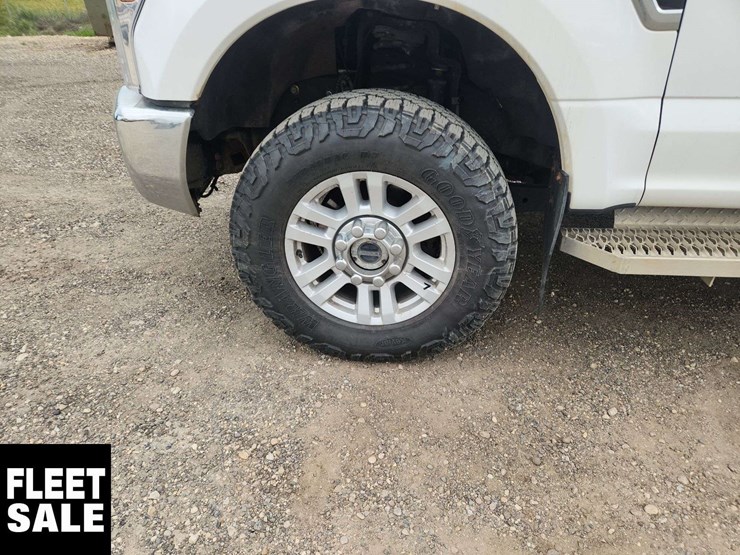 2019-ford-f350-image-10