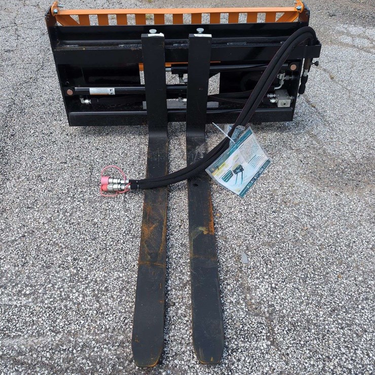 Wolverine Skid Steer Pallet Fork Hydraulic Adjustable PFA-11-3300G