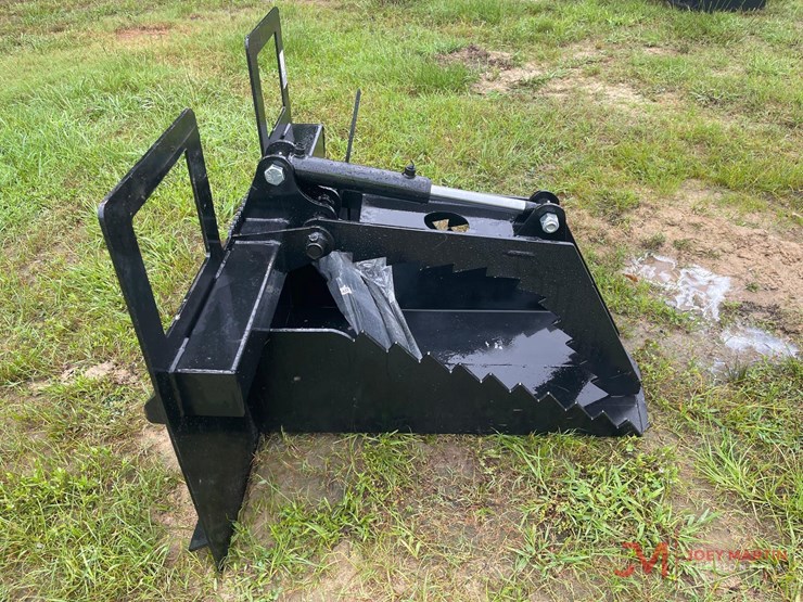 new-stump-grapple-bucket-skid-steer-attachment-image-2
