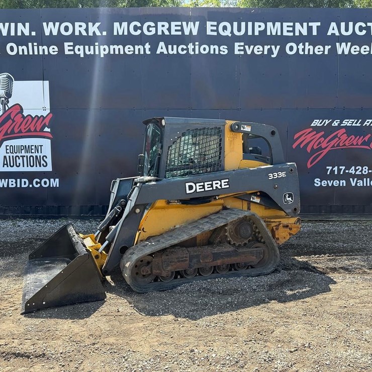 2013 DEERE 333E