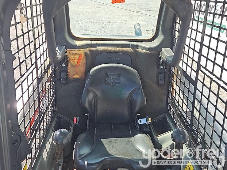 2023-bobcat-t550-image-22