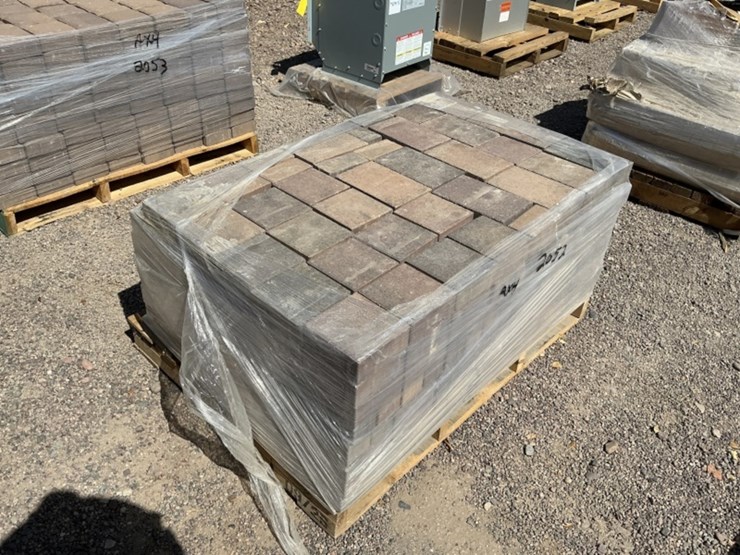 pallet-of-stone-pavers-image-2
