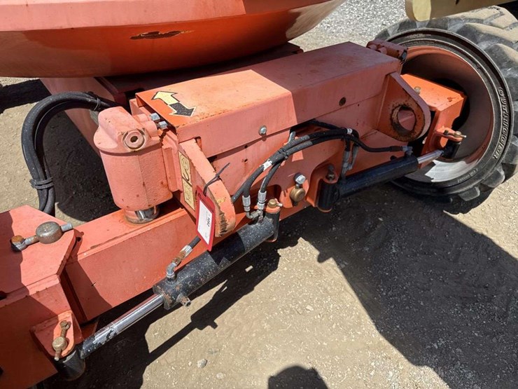 2007-jlg-600a-image-11