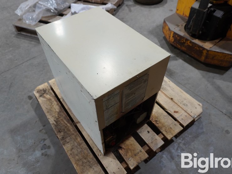 lb-white-377e-natural-gas-heater-image-5
