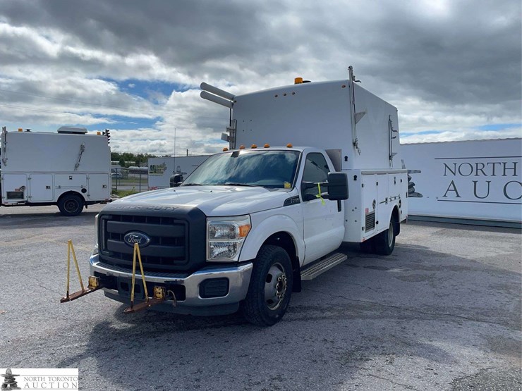 2013-ford-f350-image-1